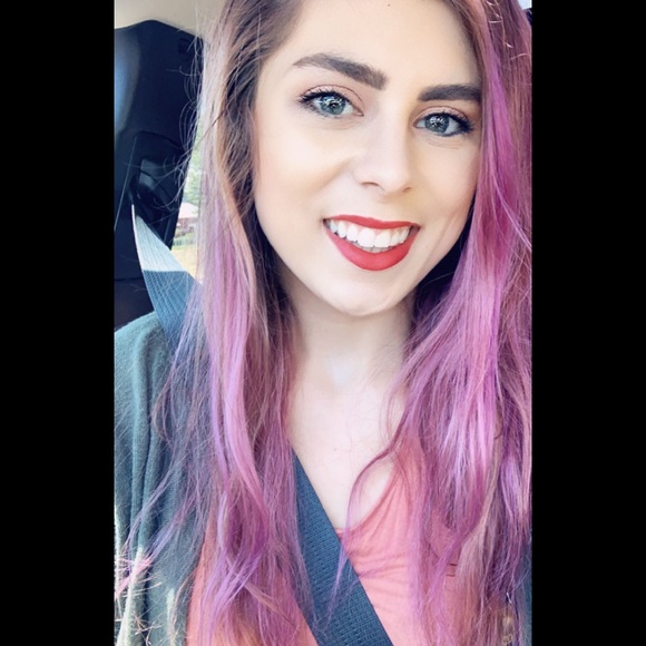 Meet your Posher, Sam - Picture 2 of 3